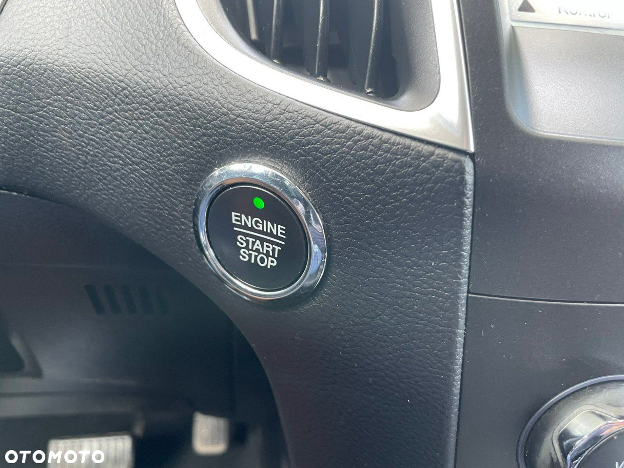 Ford S-Max - 17