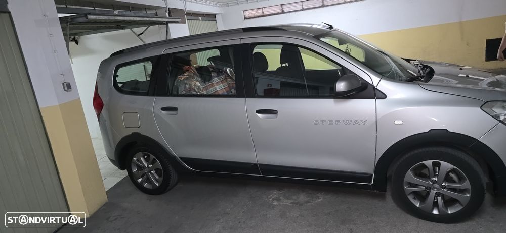 Dacia Lodgy 1.5 dCi Stepway 7L - 5