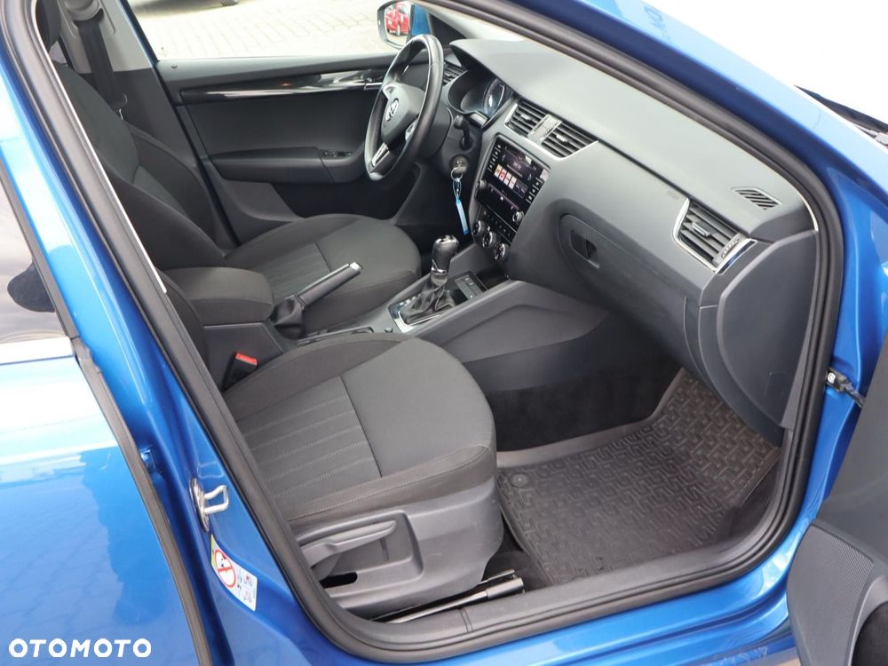 Skoda Octavia 2.0 TDI Style DSG - 7