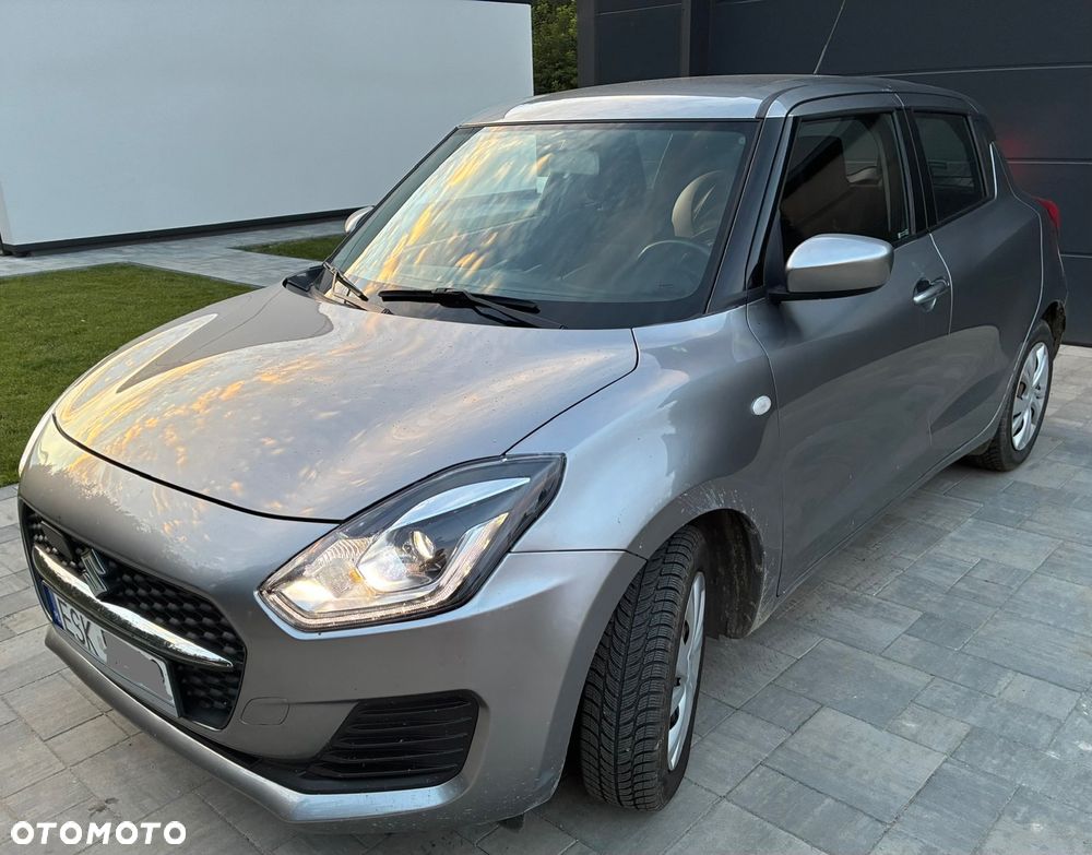 Suzuki Swift - 3