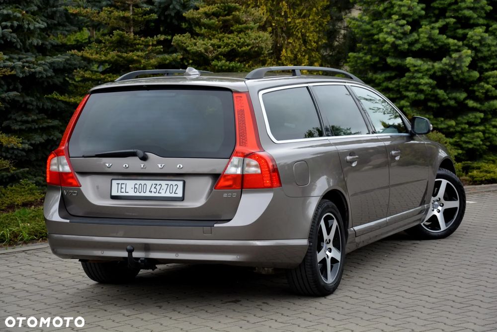 Volvo V70 2.0D Momentum - 16