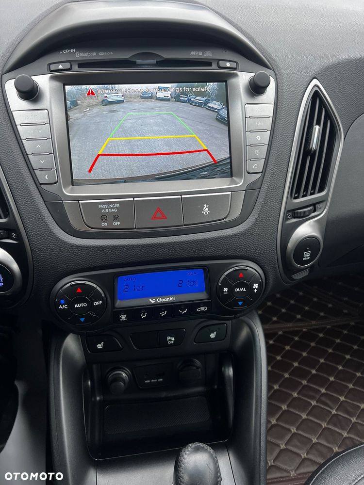 Hyundai ix35 2.0 CRDi 4WD Automatik Finale Gold - 11