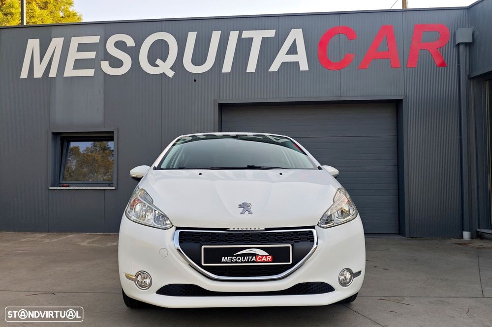 Peugeot 208 1.4 HDi SE Style - 3
