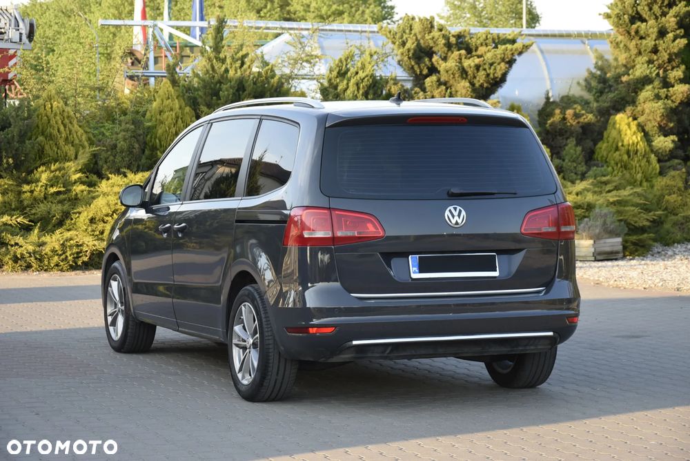 Volkswagen Sharan - 17