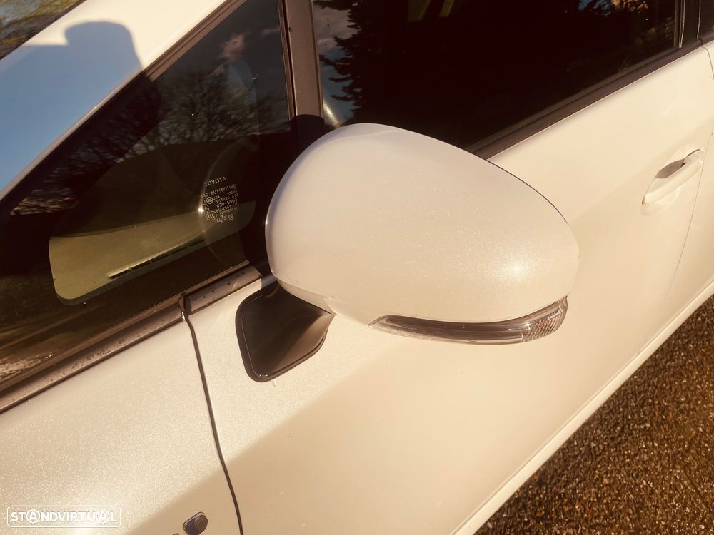 Toyota Prius 1.8 Exclusive Touch&Go - 13