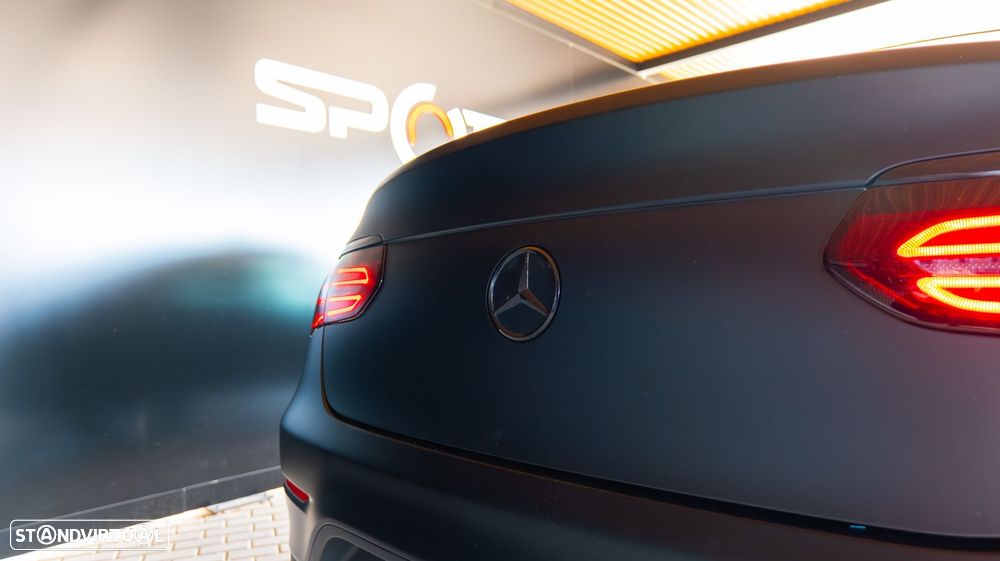 Mercedes-Benz GLC 250 d Coupé AMG Line 4-Matic - 30