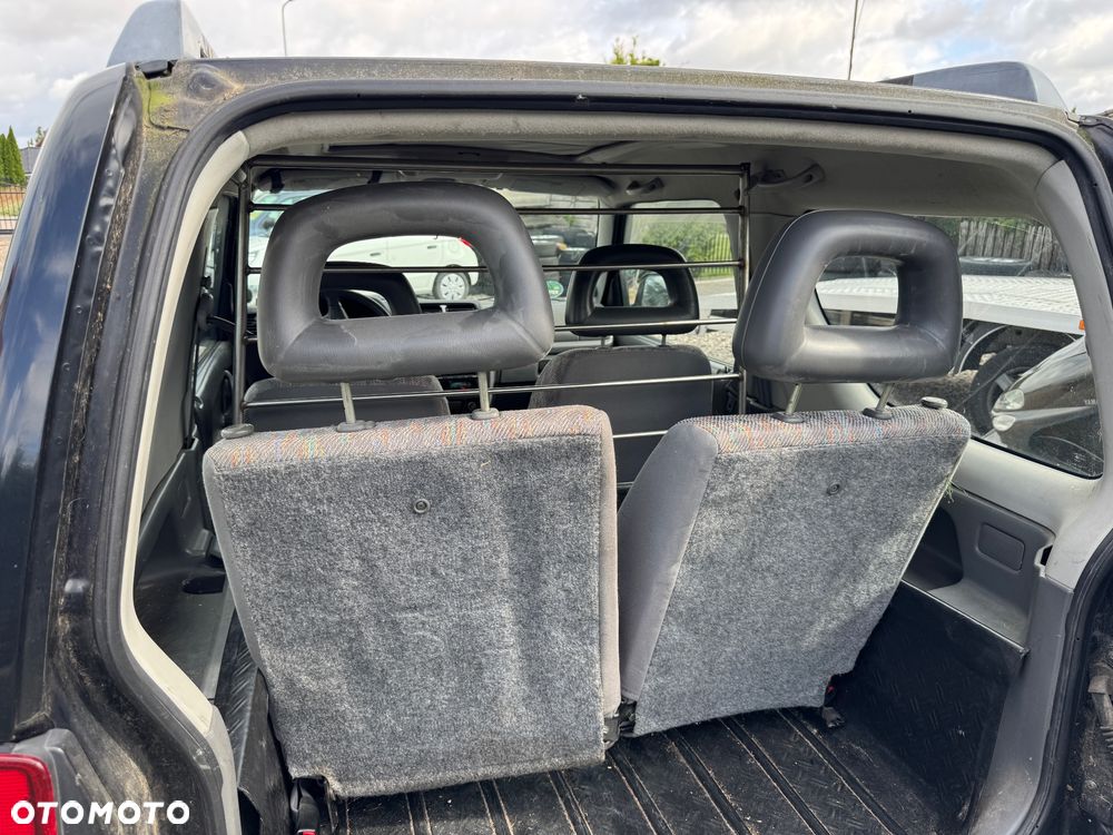 Suzuki Jimny 1.3 JLX - 21