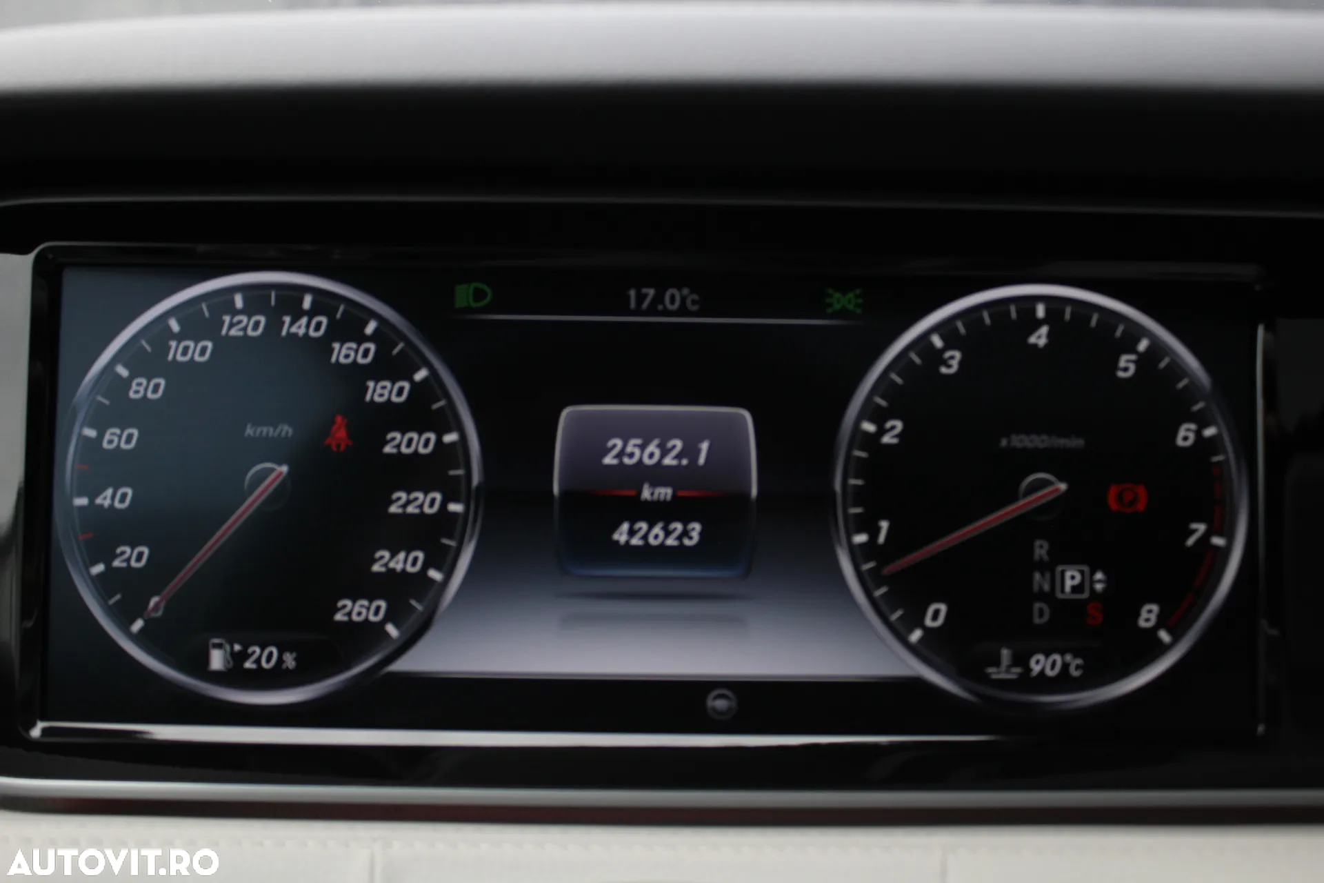 Mercedes-Benz S 500 4MATIC Coupe Aut - 12