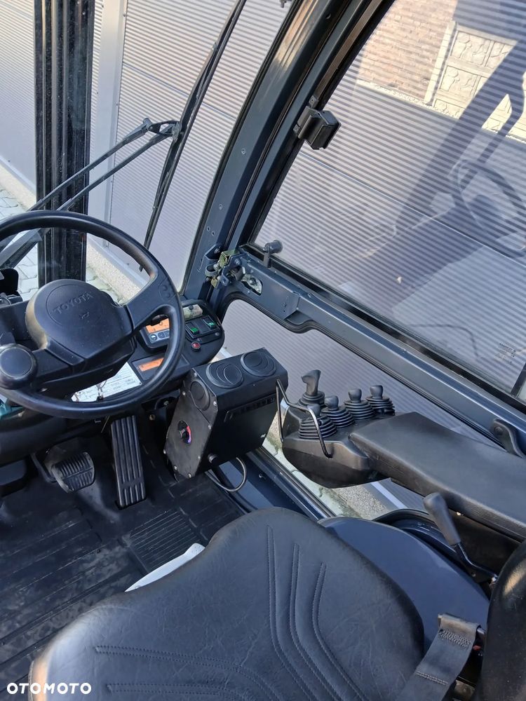 Toyota 02-8FGF18 - 7