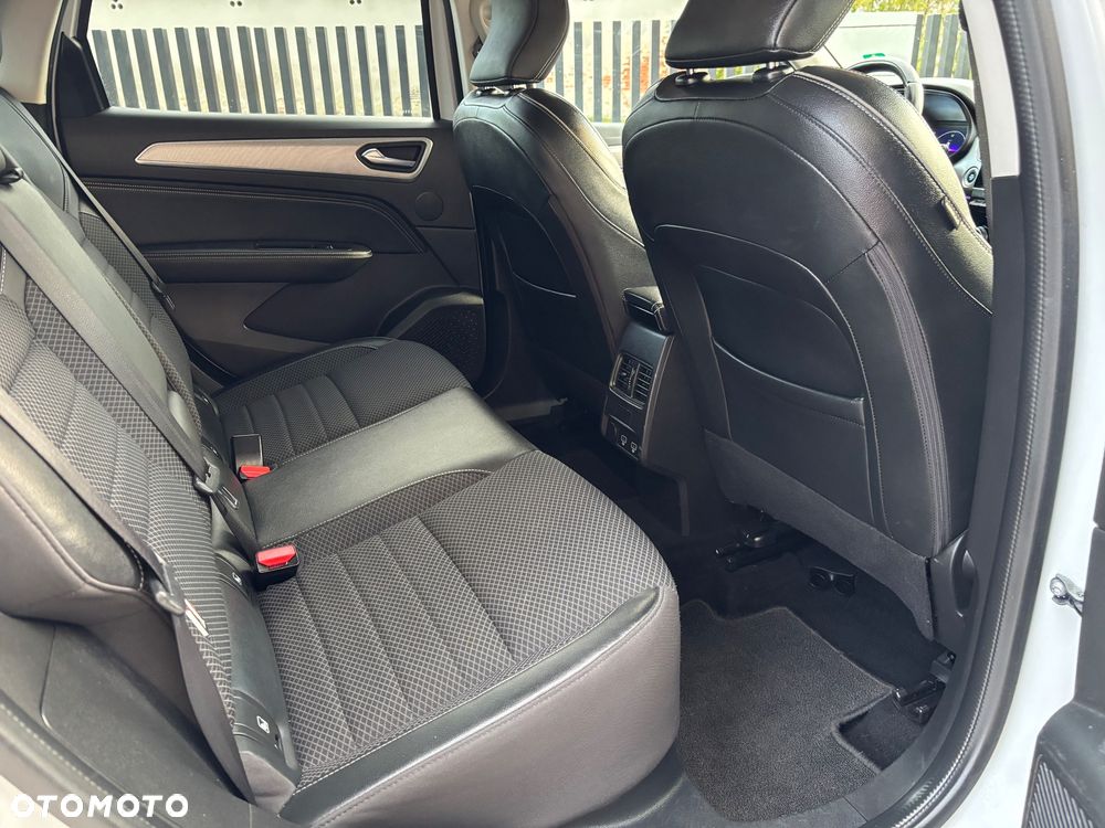 Renault Arkana E-TECH 145 INTENS - 38