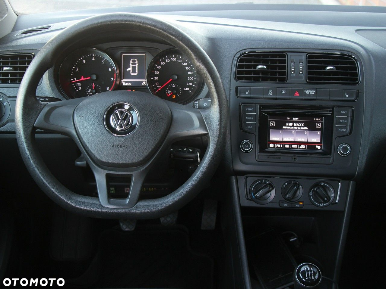 Volkswagen Polo 1.0 (Blue Motion Technology) Trendline - 18