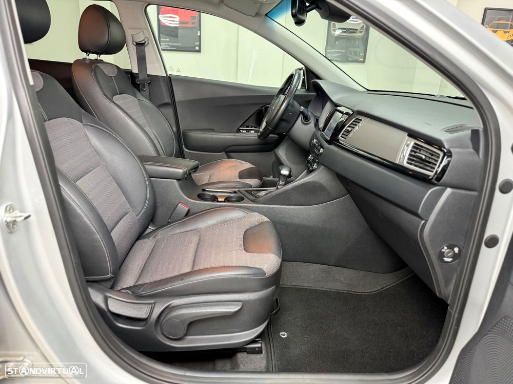 Kia Niro 1.6 GDi HEV TX - 25