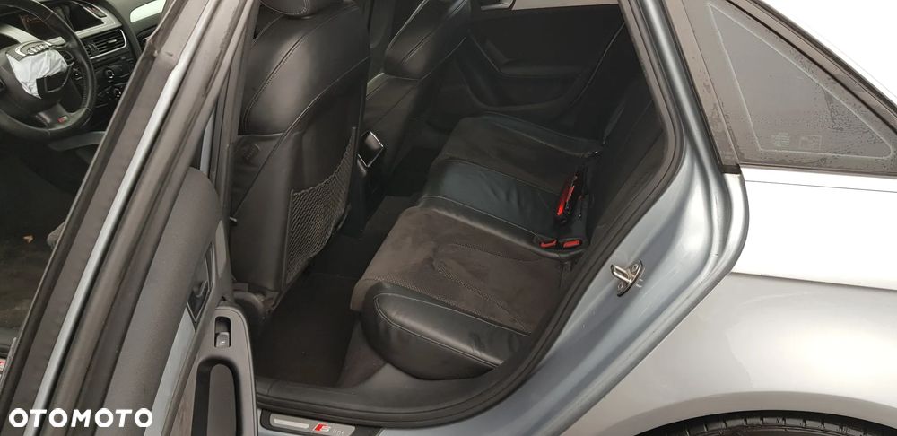 Audi A4 Limousine 3.0 TDI DPF quattro S line Sportpaket (plus) - 8