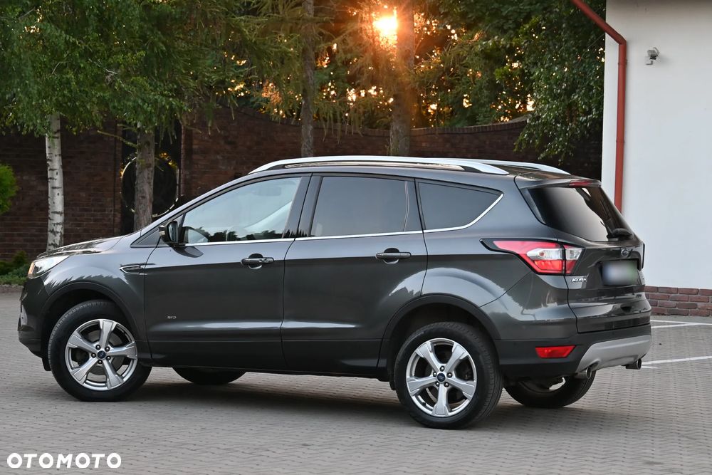 Ford Kuga 1.5 EcoBoost 4WD Titanium - 11