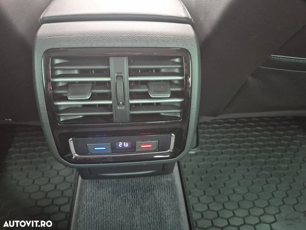 Volkswagen Passat 2.0 TSI DSG Highline - 20