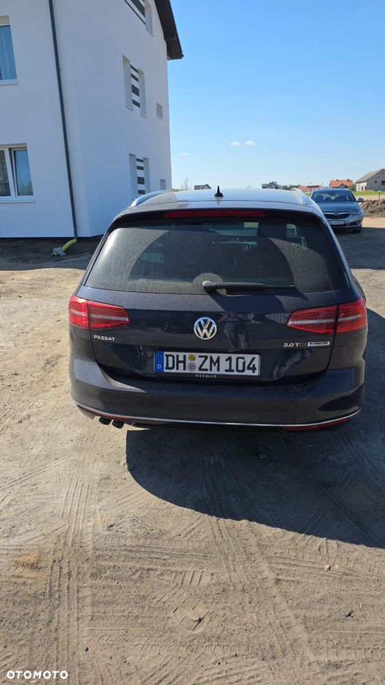 Volkswagen Passat 2.0 TDI SCR (BlueMotion Technology) DSG Highline - 2