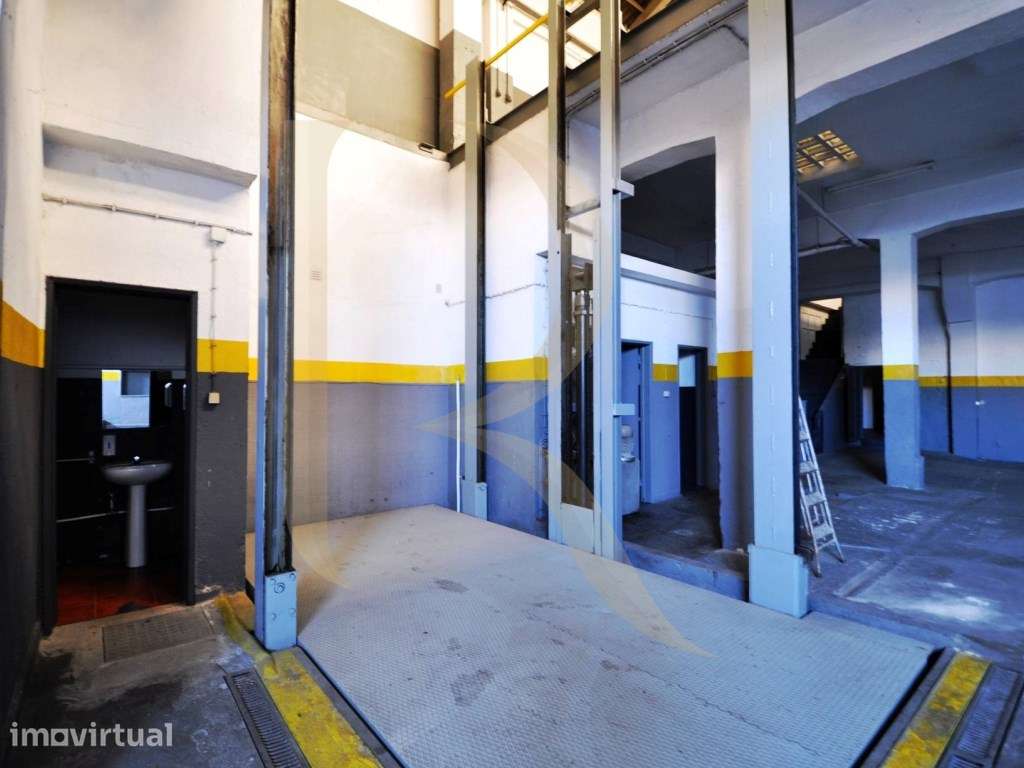 Armazém com 799 m2 , Casal do Marco - Seixal - Grande imagem: 5/39