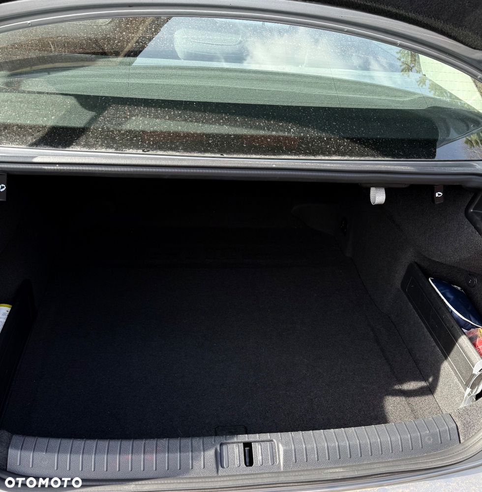 Volkswagen Passat 1.5 TSI EVO Business DSG - 14