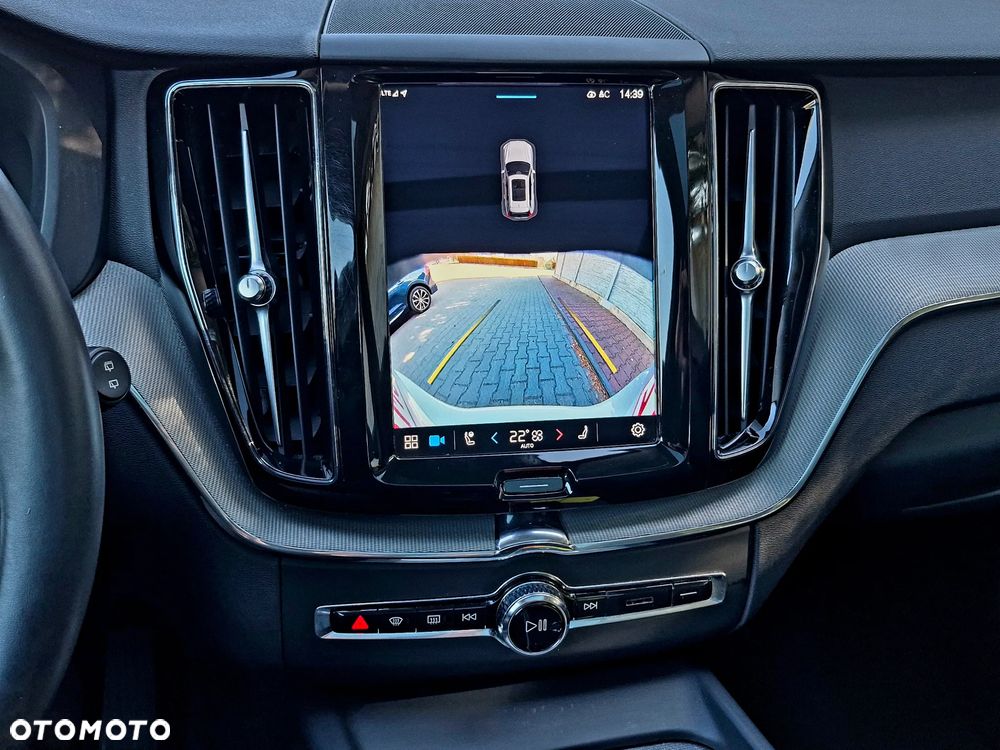 Volvo XC 60 T6 AWD Plug-In Hybrid Inscription - 20