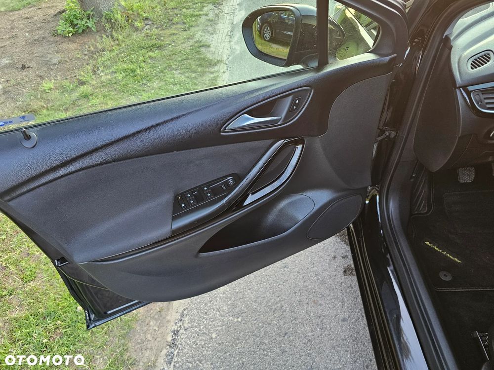 Opel Astra - 16