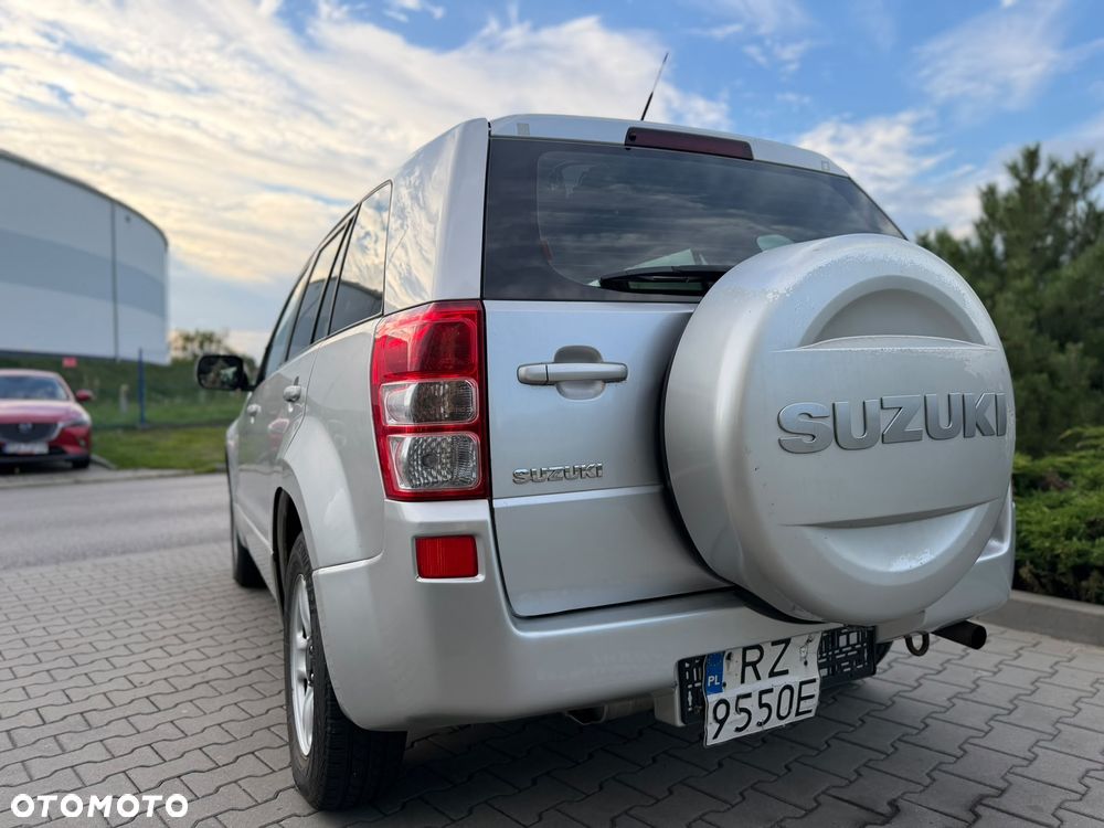 Suzuki Grand Vitara 2.7 V6 - 18