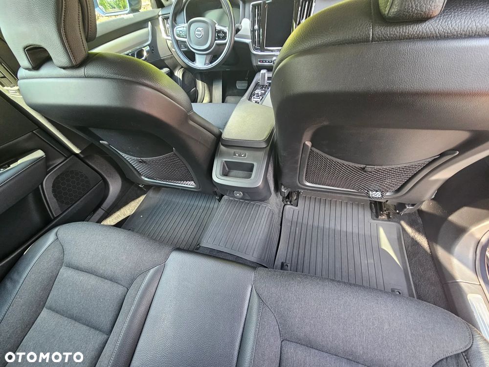 Volvo V90 B4 D Plus Dark - 8