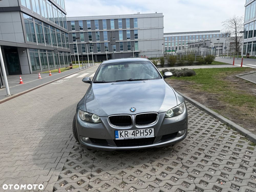BMW Seria 3 320d DPF - 4