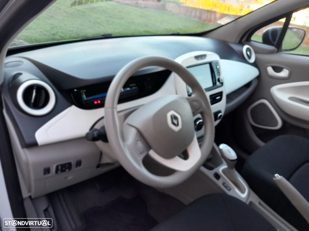 Renault Zoe (c/ Bateria) 41 kwh Life - 11