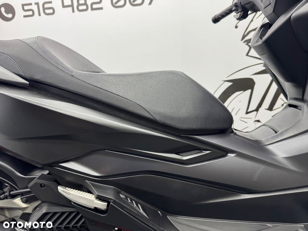 Honda NSS - 37