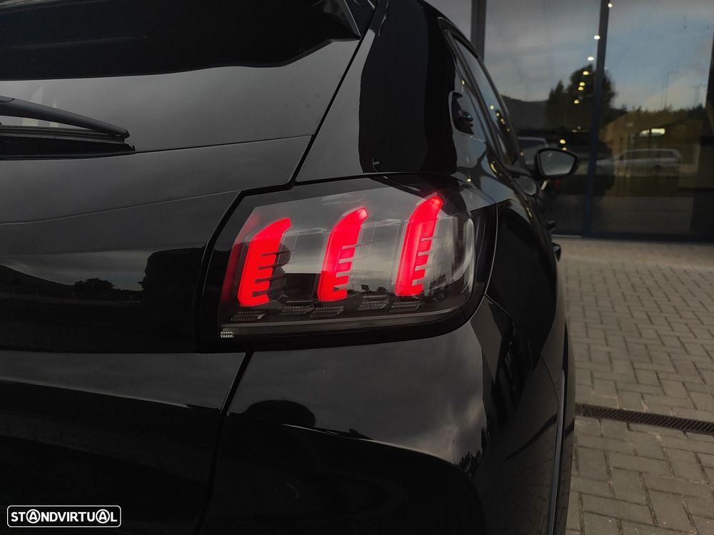Peugeot e-208 50 kWh Allure - 13