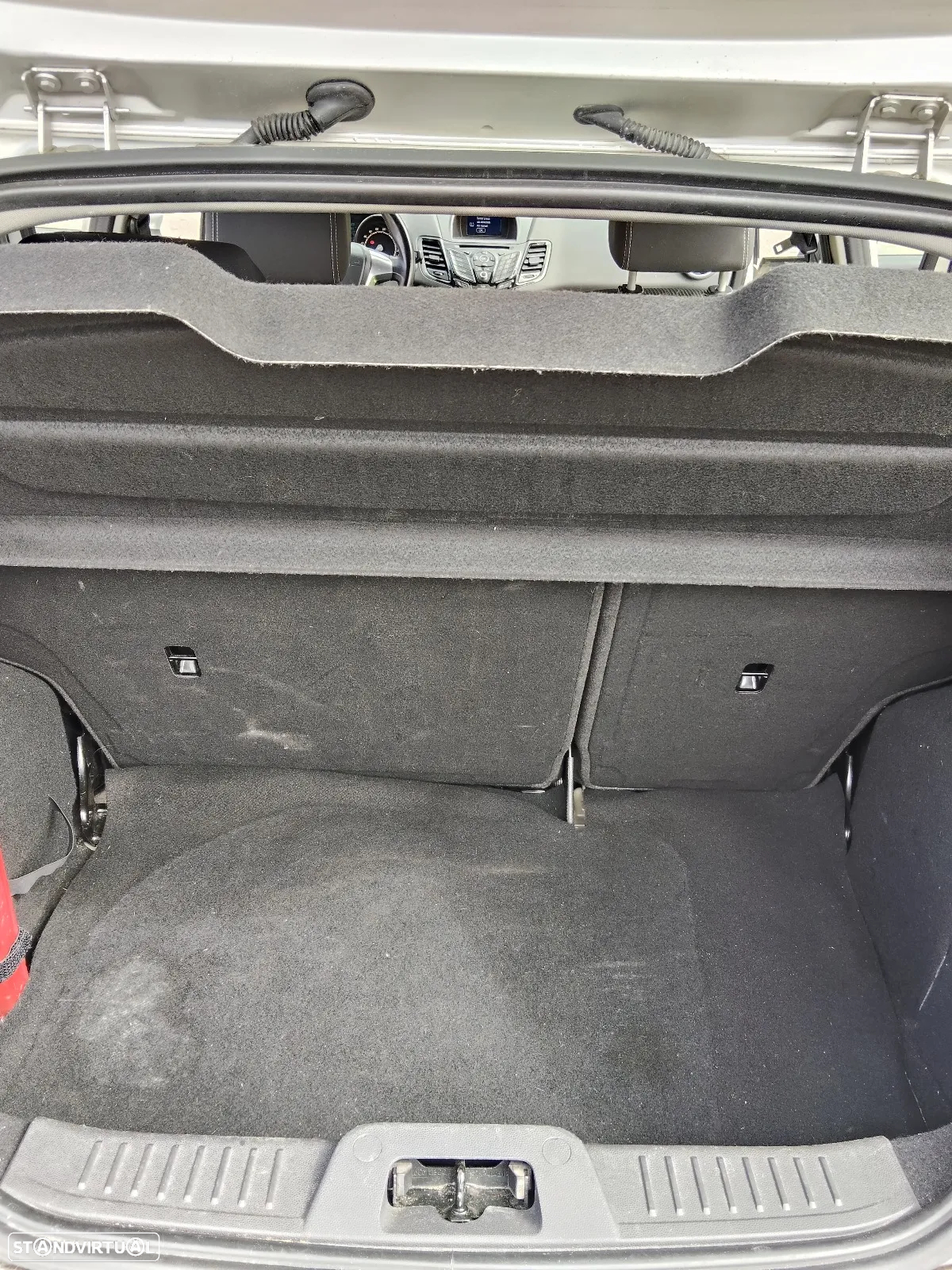 Ford Fiesta 1.5 TDCi Titanium - 13