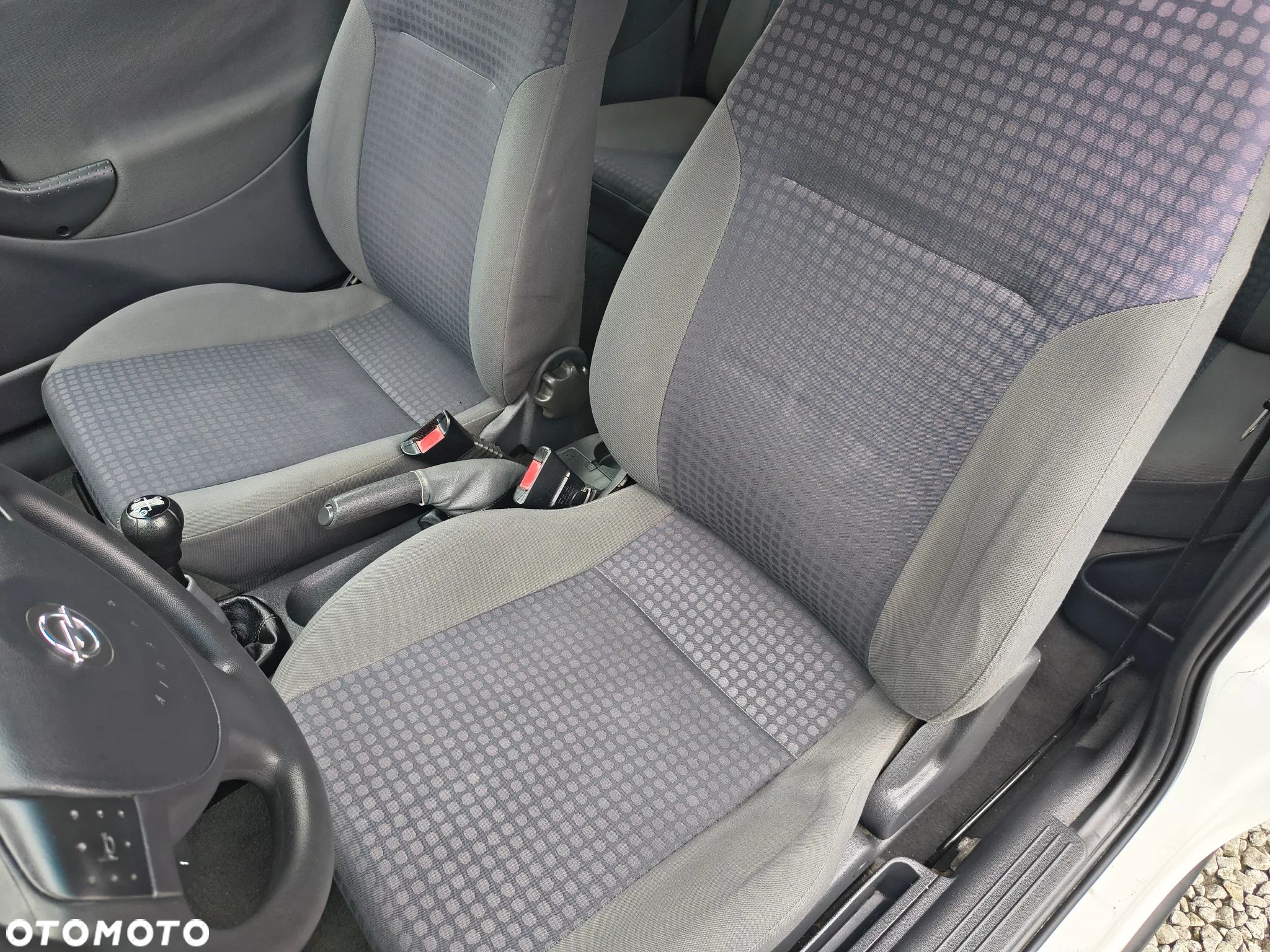 Opel Corsa - 17