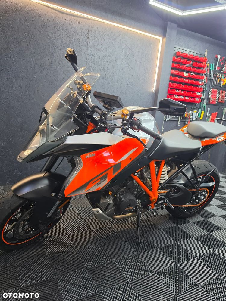 KTM Super Duke - 36