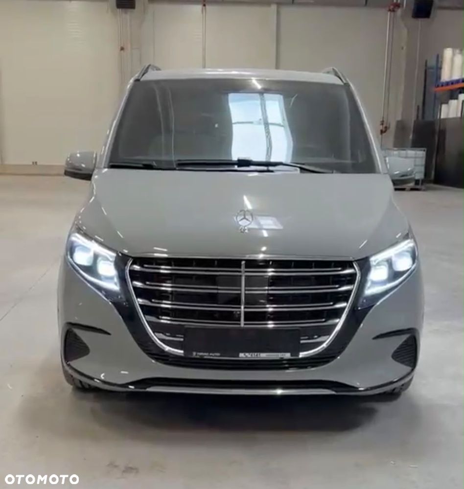 Mercedes-Benz Klasa V 300 d 4-Matic Avantgarde 9G-Tronic - 2