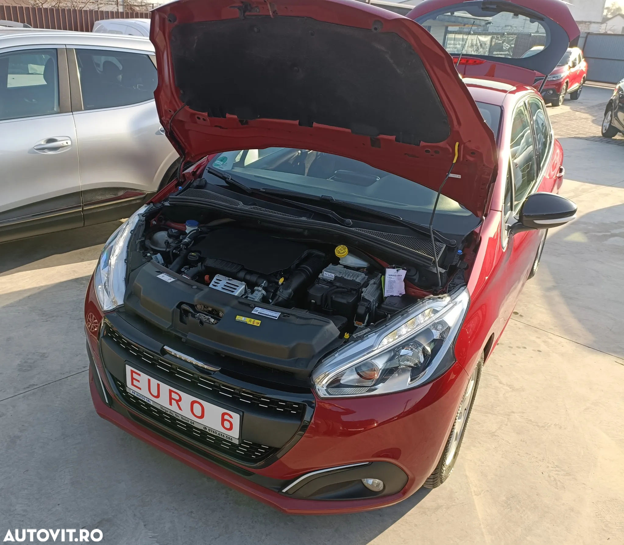Peugeot 208 PureTech 110 Stop & Start Allure - 19