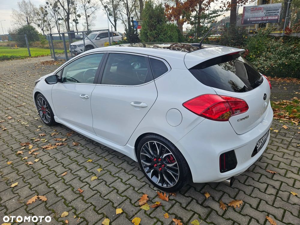 Kia Ceed Cee'd 1.6 T-GDI GT - 9