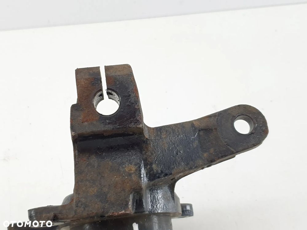 ZWROTNICA PRZOD TGB BLADE 250 - 5