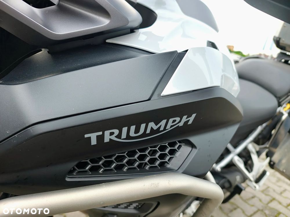 Triumph Tiger - 8