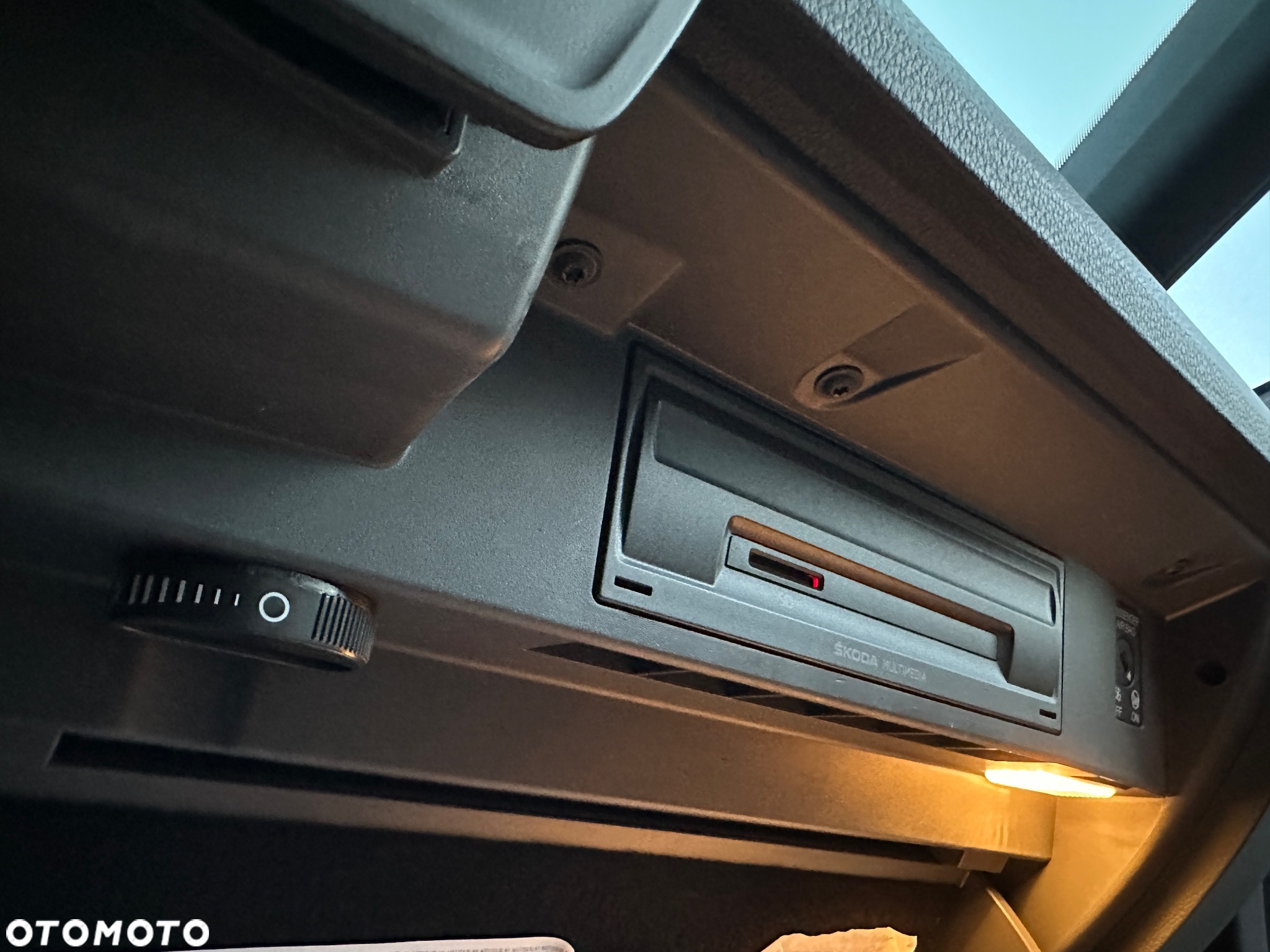Skoda Superb 2.0 TSI Sportline DSG - 16