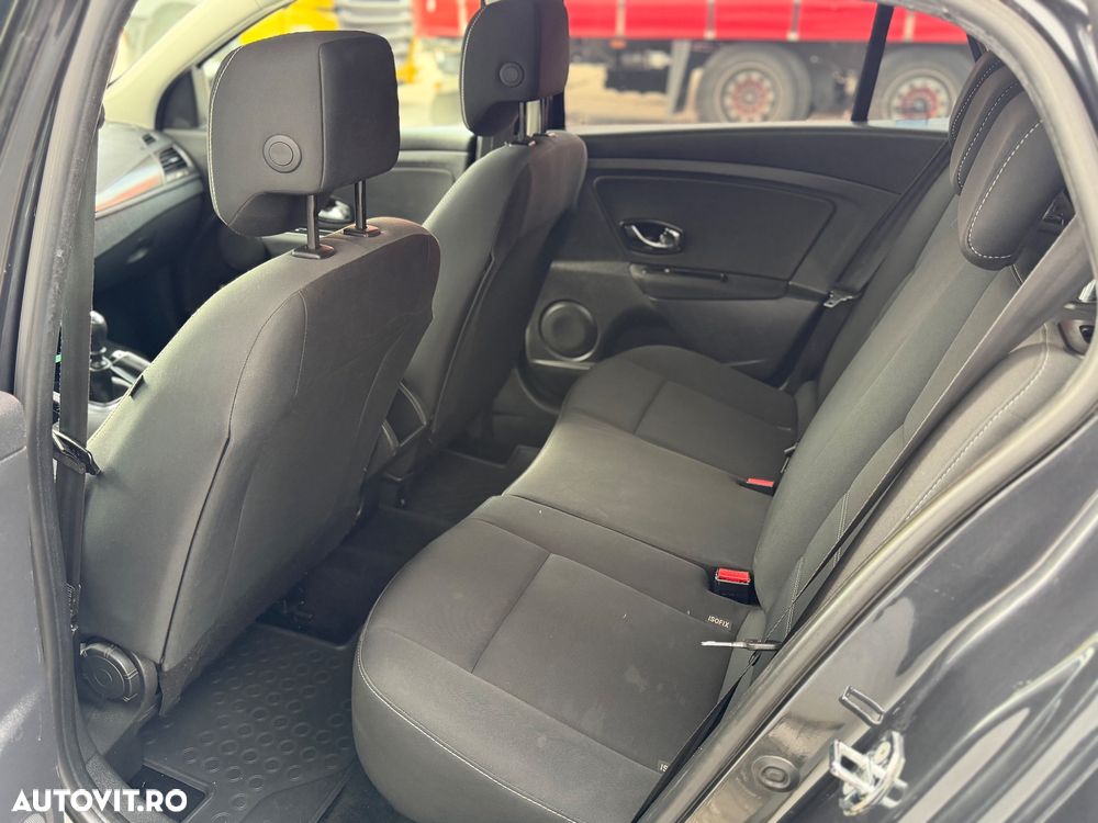 Renault Megane III 1.5 dCi Color Edition - 14