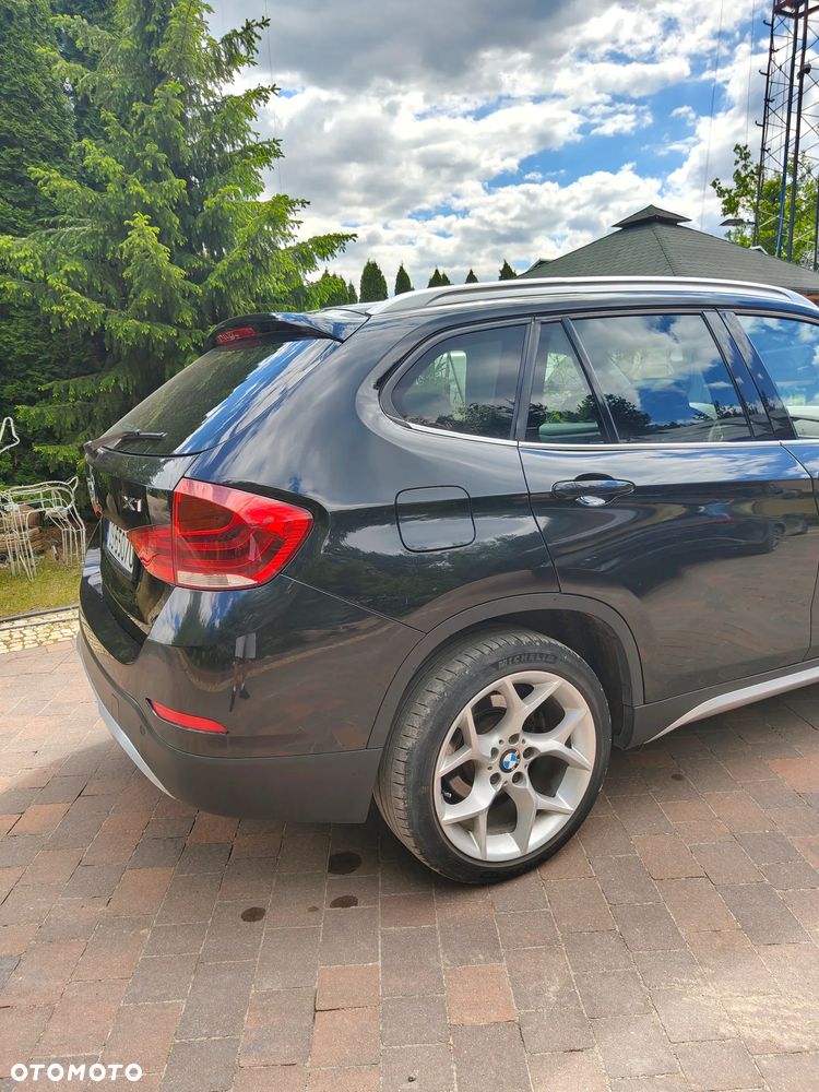 BMW X1 xDrive18d - 9