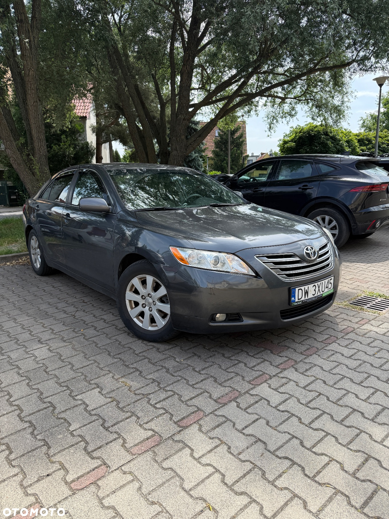 Toyota Camry 2.4 Hybrid - 6