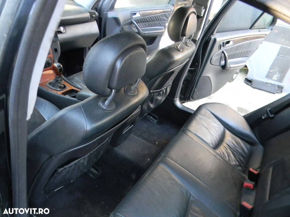 Dezmembrari  Mercedes-Benz C-CLASS (W203)  2000  > 2007 C 200 CDI (20 - 31