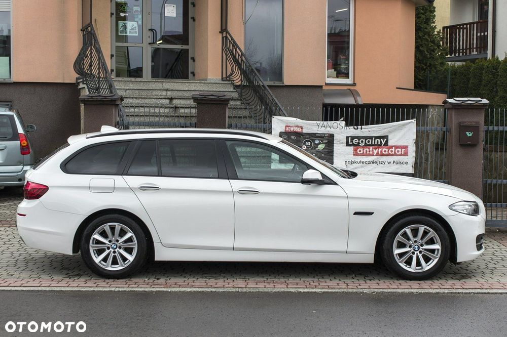 BMW Seria 5 520d Luxury Line - 6