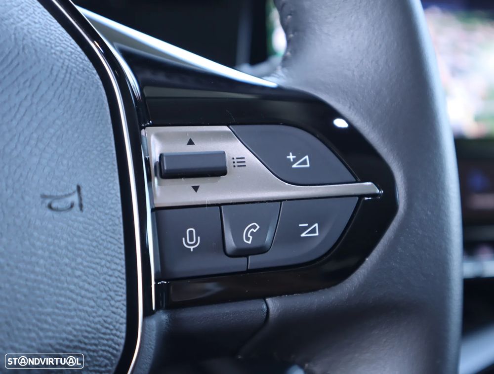 Peugeot e-308 156 Allure - 40