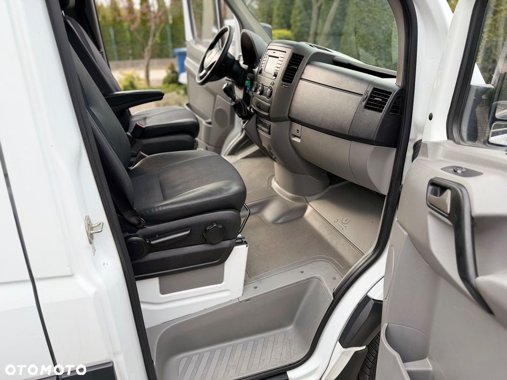 Mercedes-Benz sprinter - 25