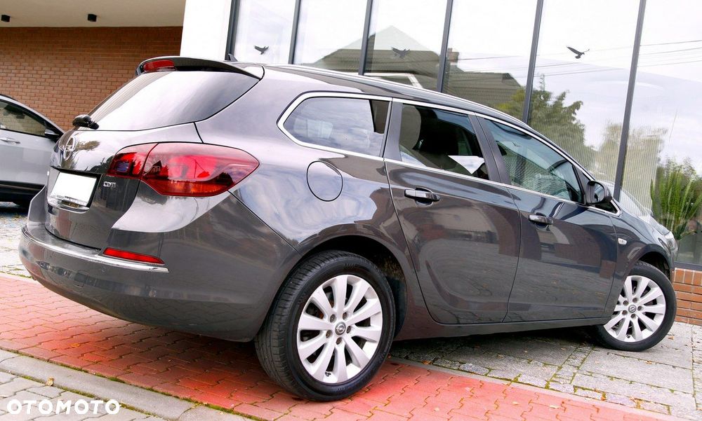 Opel Astra 2.0 CDTI Automatik Exklusiv - 34