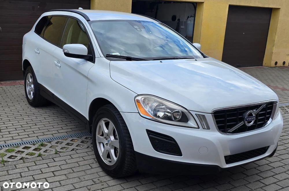 Volvo XC 60 D3 Kinetic - 2