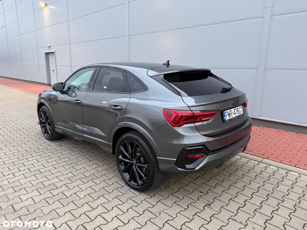 Audi Q3 Sportback 45 TFSI e S Line S tronic - 3