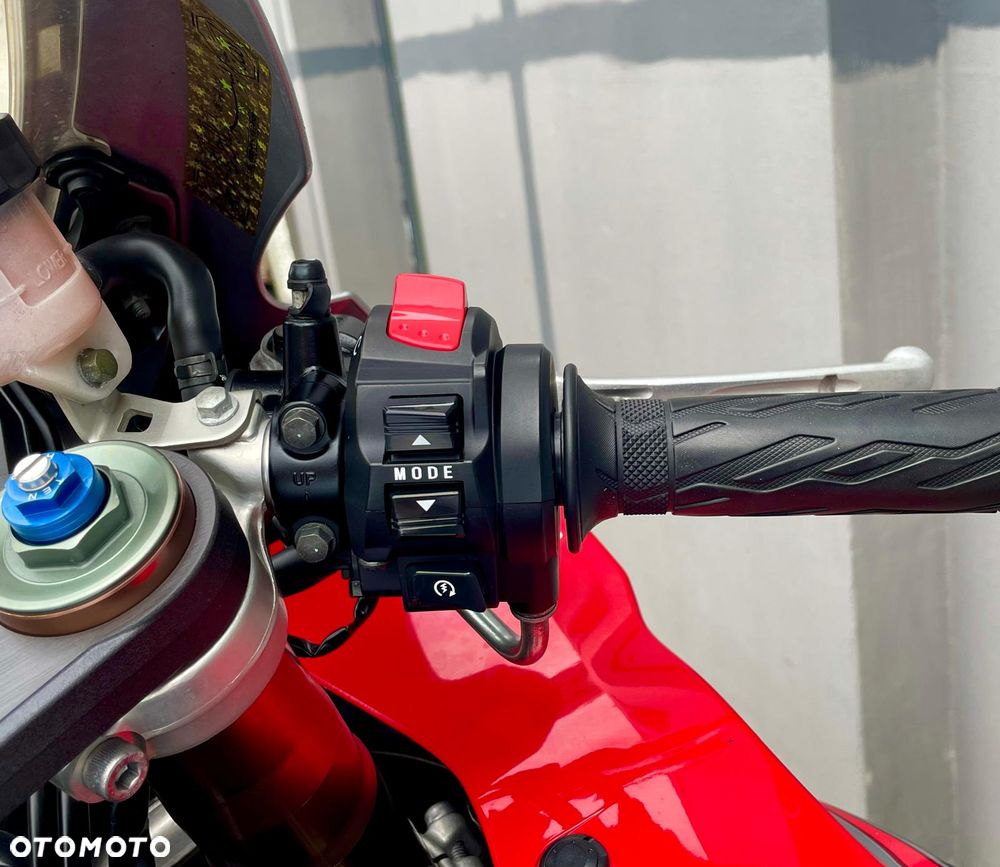 Suzuki GSX-R - 20